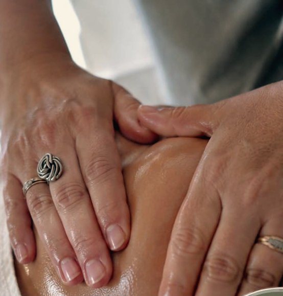 Massage modelant du dos